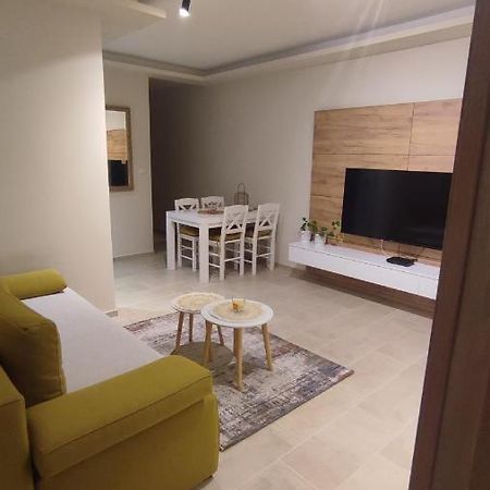 Apartman Front Šid エクステリア 写真