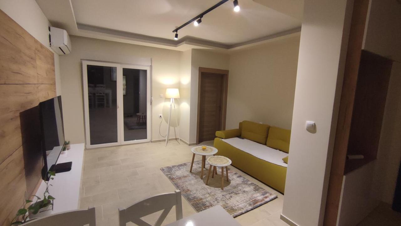 Apartman Front Šid エクステリア 写真